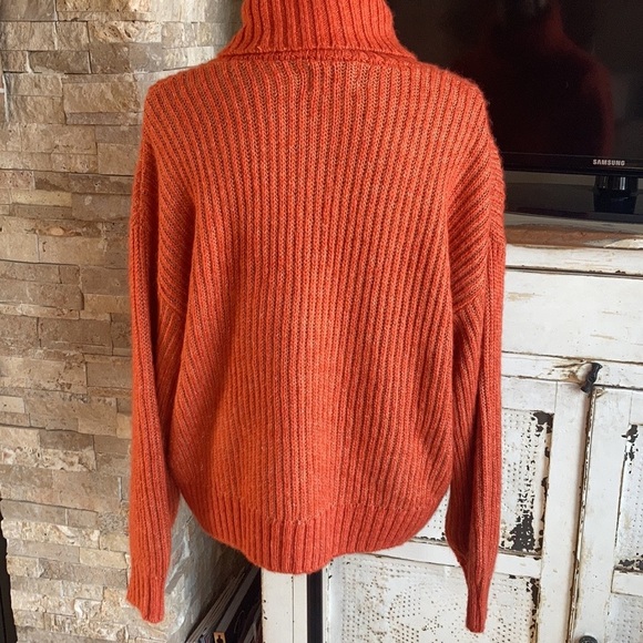 Old Navy dark rust (orange) cozy heathered rib-knit turtleneck sweater - Picture 10 of 16